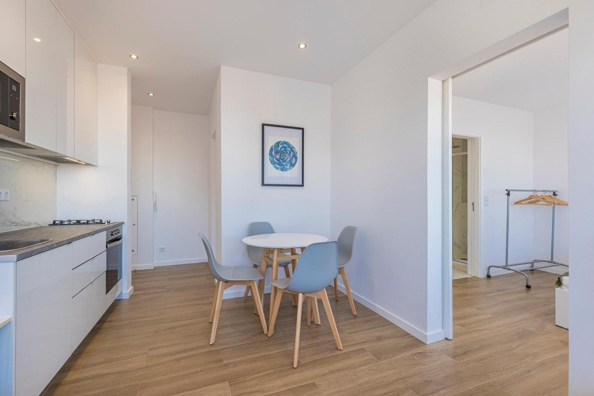 112 Ii Apartment